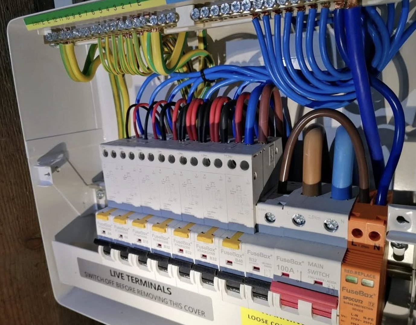 Emergency electrician working on a Doncaster fuse board